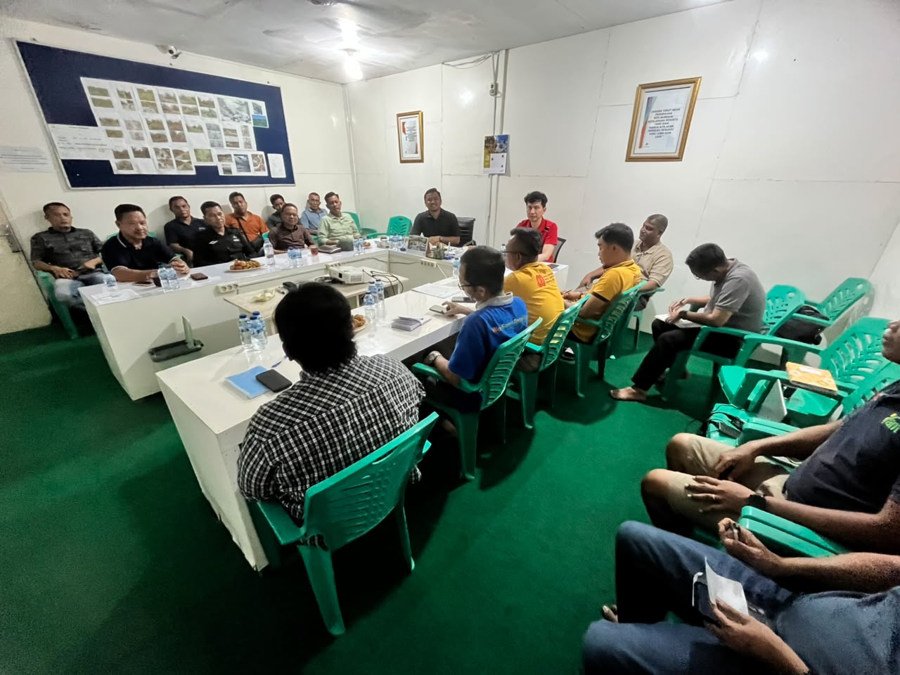 Pertemuan dengan pemangku kepentingan (stakeholder)